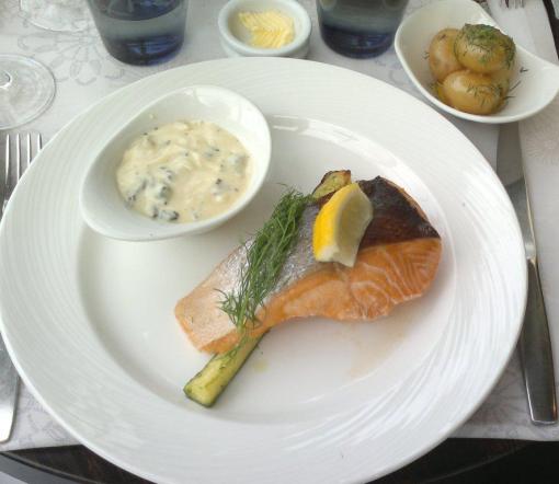 Salmon at Kappeli - reijosfood.com