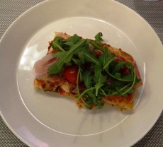 Home-made pizza slice - reijosfood.com