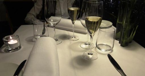 Champagne at Savoy - reijosfood.com