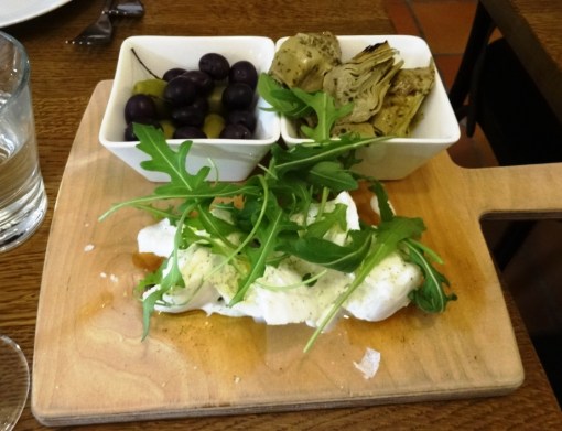 Mozzarella at Presto - reijosfood.com