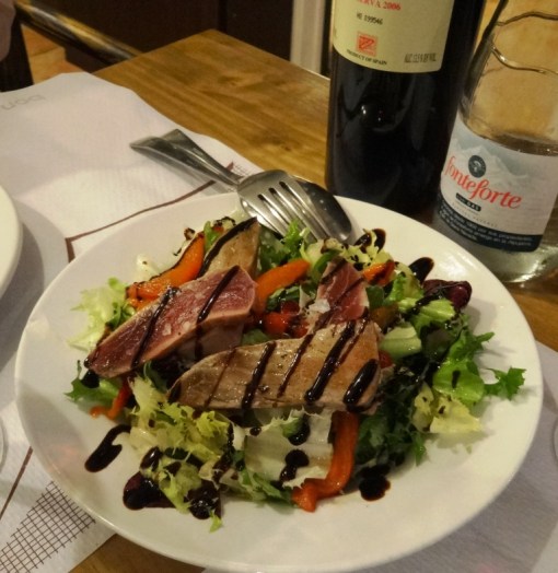 Tuna fish salad at el Meson de Cervantes - reijosfood.com