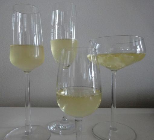 Champagne glasses - reijosfood.com