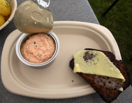 Postres Smoked salmon at Taste of Helsinki - reijosfood.com