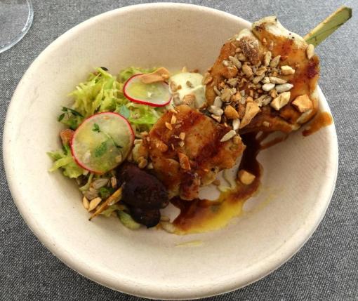 Emo Chicken at Taste of Helsinki - reijosfood.com