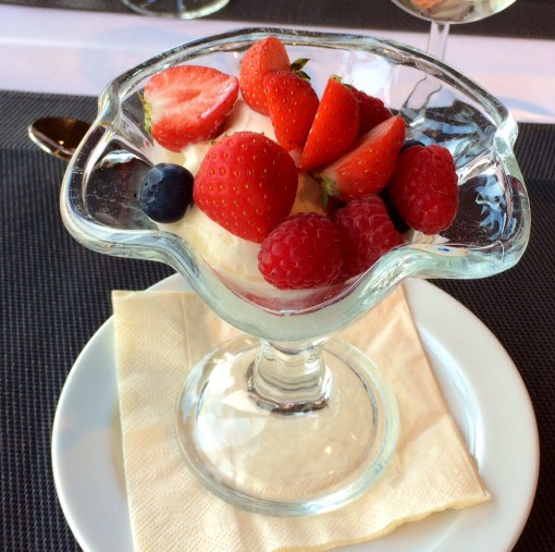 Dessert at Blue Peter - reijosfood.com