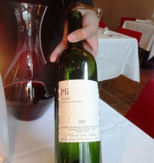 Pil red wine at Demo - reijosfood.com