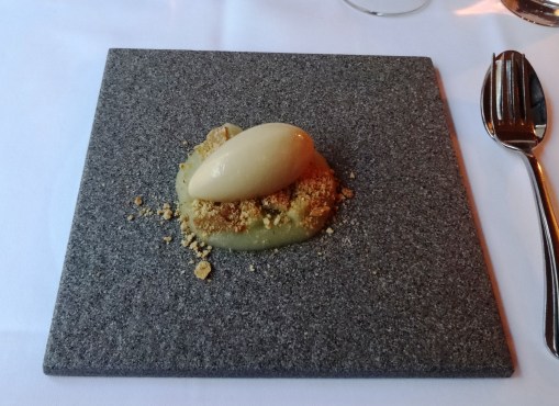 Dessert at Demo - reijosfood.com