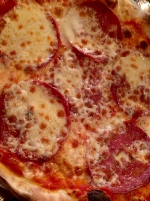 Salami pizza - reijosfood.com
