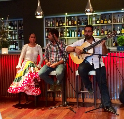 Flamenco at Vino Mio - reijosfood.com