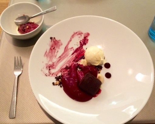 Chocolate fondant at Fishmarket - reijosfood.com