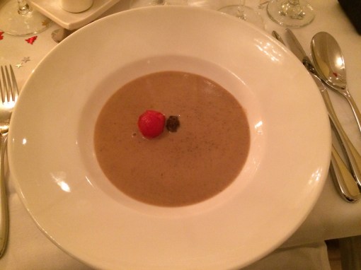 Cream soup at Ovo - reijosfood.com