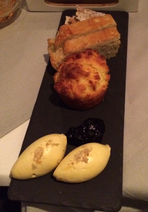 Glutein-free bread at Ragu - reijosfood.com